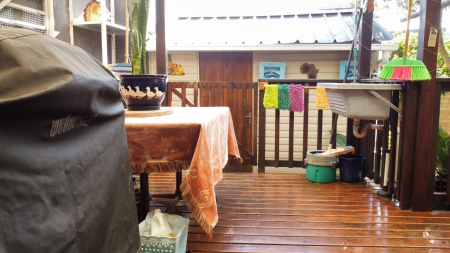 5 Bedroom Property for Sale in Hersham Western Cape